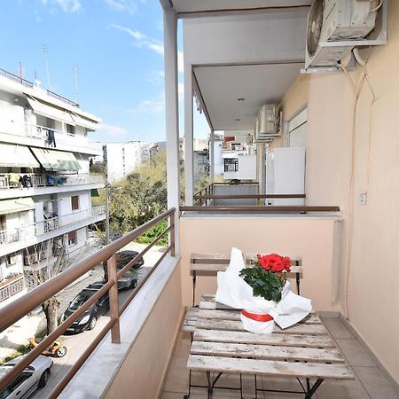Central Apartment Thessaloniki-Easy Parking Екстер'єр фото